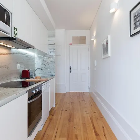 Host Wise - Colorful Stunning Sunlit Flat شقة