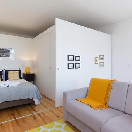 דירה Host Wise - Colorful Stunning Sunlit Flat פורטו