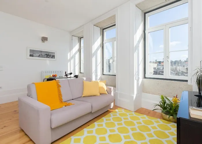 Daire Host Wise - Colorful Stunning Sunlit Flat