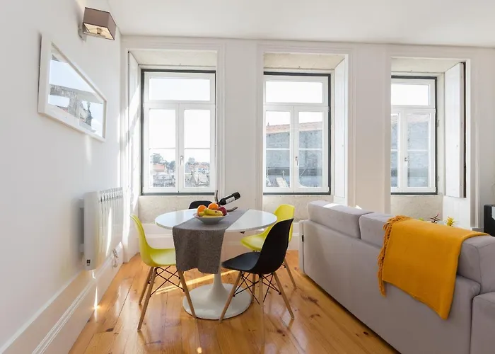 Host Wise - Colorful Stunning Sunlit Flat Appartamento *